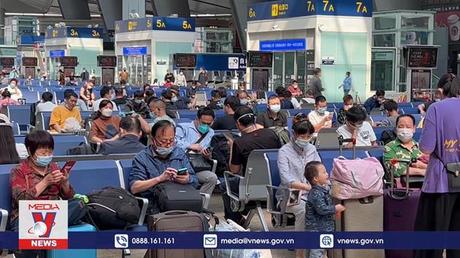 Một số nơi ở Trung Quốc bỏ kiểm tra kết quả xét nghiệm