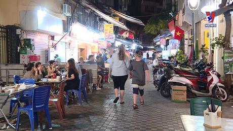 Đối thoại Hà Nội: Phố và kinh tế đêm