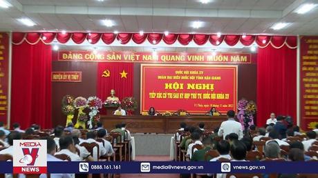 Phó Chủ tịch Thường trực Quốc hội tiếp xúc cử tri