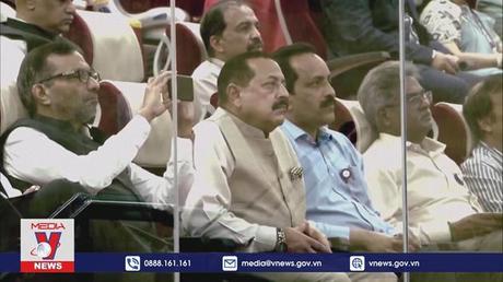 Ấn Độ phóng thành công tên lửa đầu tiên do tư nhân chế tạo