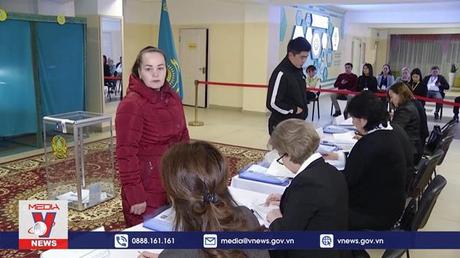 Kazakhstan bầu cử tổng thống trước thời hạn