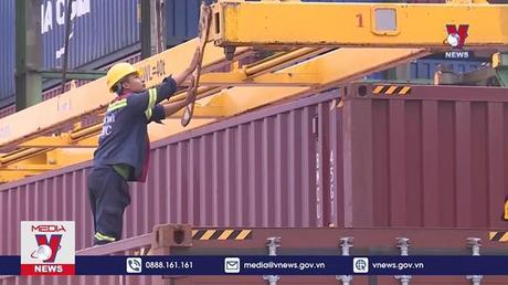 Thu thuế xuất nhập khẩu vượt khó, đảm bảo tăng trưởng