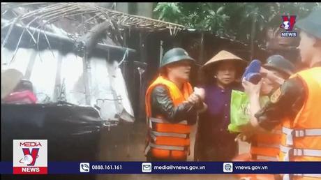 Nhiều khu vực ở Quy Nhơn ngập nặng do mưa lớn