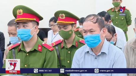 Cựu Thứ trưởng Y tế Cao Minh Quang thừa nhận sai sót 