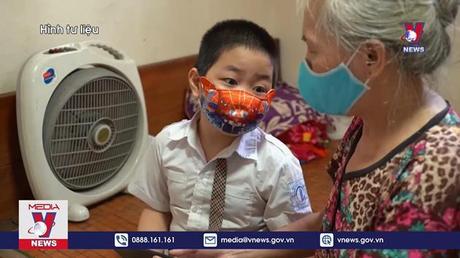 Hộ nghèo sẽ được hỗ trợ điện thoại thông minh