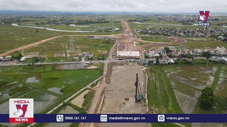 Loại 3 nhà thầu khỏi dự án cao tốc