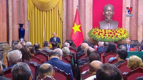 Bản tin tiếng Trung ngày 23/11/2022