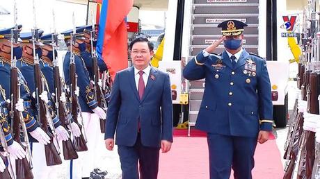 Bản tin tiếng Anh ngày 23/11/2022