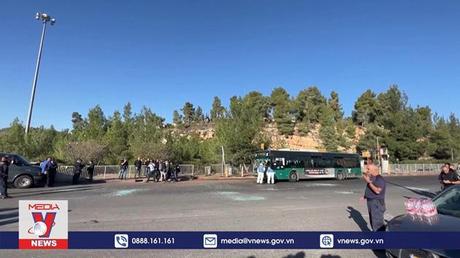 Hai vụ nổ liên tiếp tại trạm xe buýt ở Jerusalem