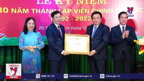 Lễ kỷ niệm 30 năm thành lập viện Chính trị học
