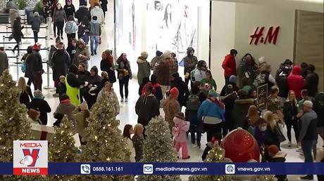 Không khí mua sắm Black Friday tại Mỹ và Venezuela