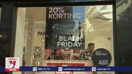 Khủng hoảng phí sinh hoạt ảnh hưởng tới Black Friday ở châu Âu