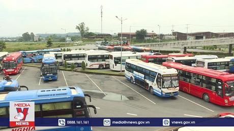 Xử phạt 100 trường hợp hút thuốc lá ở bến xe, bến phà