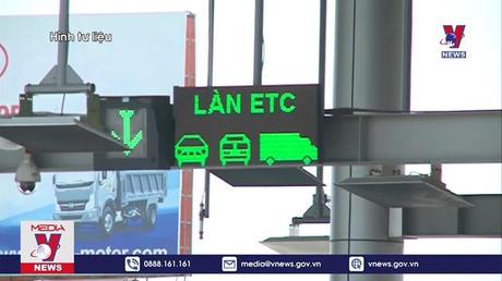 Lắp biển báo 'Đi chậm' trên cao tốc Pháp Vân - Cầu Giẽ