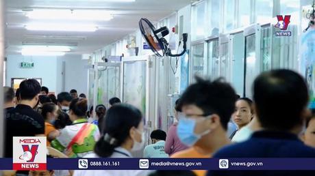 Học sinh iSchool trở lại trường nhưng không ăn bán trú