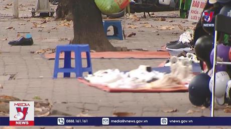 Cuộc chiến lấn chiếm vỉa hè