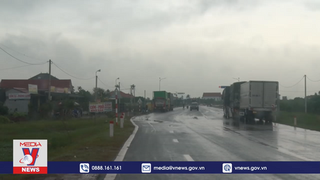 Hàng trăm hộ dân mòn mỏi chờ cấp sổ đỏ sau khi xây dựng cầu