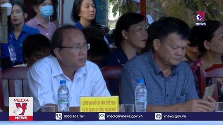 Xác lập kỷ lục Việt Nam 122 món ăn chế biến từ muối và tôm