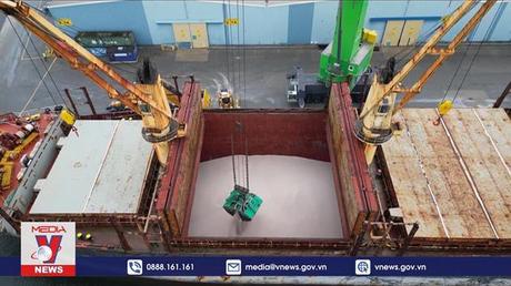 LHQ xuất khẩu lô phân bón Nga đầu tiên sang châu Phi