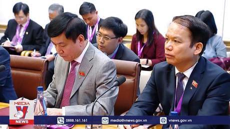 Chủ tịch Quốc hội tiếp Thượng nghị sĩ, Bộ trưởng Ngoại giao Australia