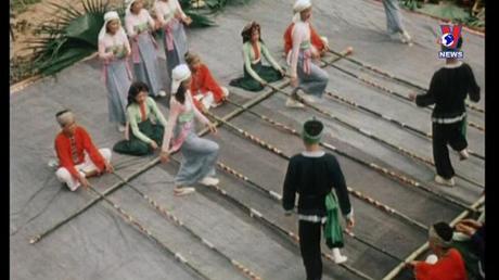 Học Bác mỗi ngày: Bác Hồ với văn nghệ sĩ