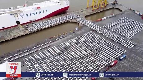 Loạt quy định để xe ô tô nhập khẩu lăn bánh ở Mỹ