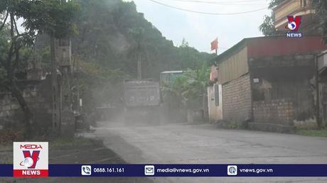 Hàng trăm hộ dân phải sống chung với ô nhiễm bụi 