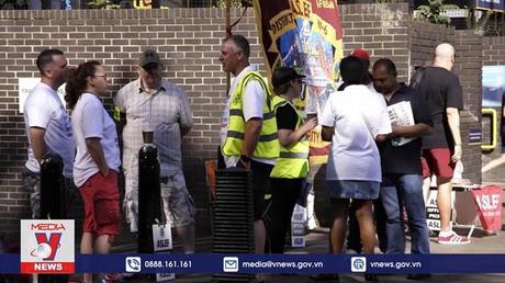 Giao thông đường bộ ở Anh có nguy cơ tê liệt do đình công