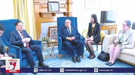 Chủ tịch Quốc hội hội đàm với Chủ tịch Quốc hội New Zealand