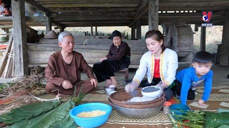 Hành trình Việt 237: Bánh chưng thảo mộc  - Ẩm thực độc đáo của đồng bào Mường Phú Thọ 