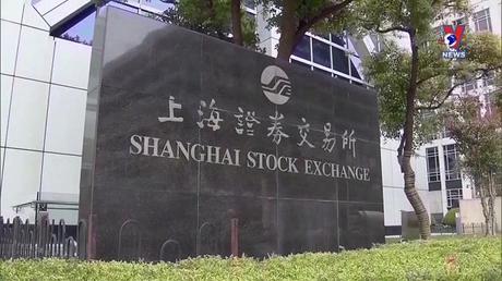 Thế giới hôm nay: Trung Quốc nới lỏng phòng dịch và phản ứng của thị trường