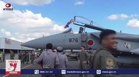 Nhật Bản lần đầu cử chiến đấu cơ tới Philippines