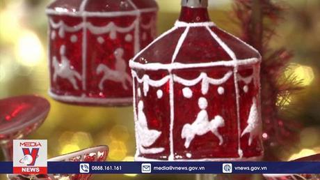 Tấp nập khu không gian bán đồ giáng sinh tại Thụy Sỹ 