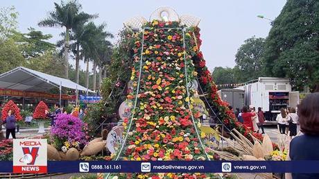 Mê Linh rực rỡ sắc hoa