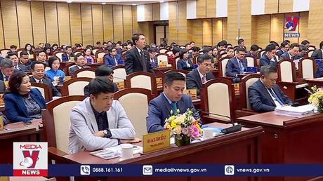 Chất vấn về lời hứa của Hà Nội  