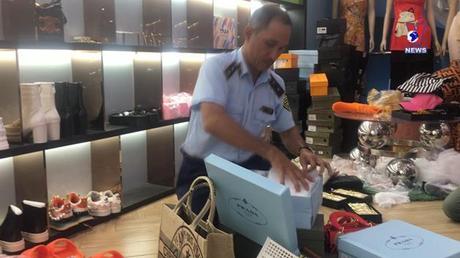 Shop của Trang “Nemo” bị nghi có nhiều hàng giả