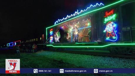 Người dân Mỹ háo hức chờ đợi chuyến tàu Giáng sinh
