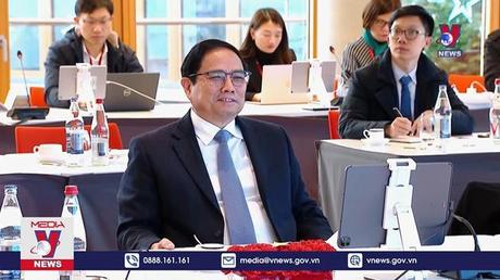  Thủ tướng thăm Ngân hàng Đầu tư Châu Âu