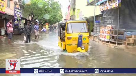 Bão Mandous gây thiệt hại tại miền Nam Ấn Độ