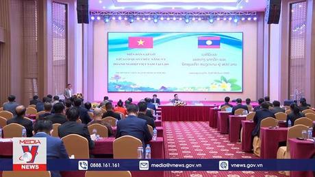 Diễn đàn gặp gỡ giữa cơ quan chức năng và doanh nghiệp Việt Nam tại Lào