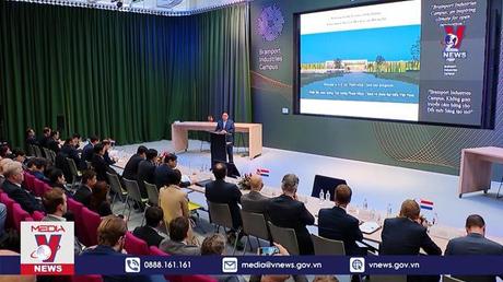 Thủ tướng thăm Khu công nghệ cao Brainport Eindhoven, Hà Lan