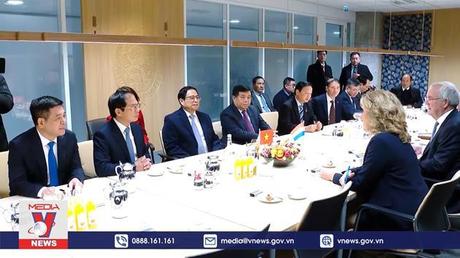 Thủ tướng hội kiến Chủ tịch Thượng viện và Chủ tịch Hạ viện Hà Lan