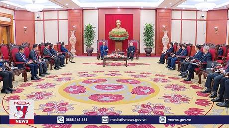Tổng Bí thư tiếp Ban Tuyên huấn Trung ương Lào