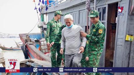 Nghệ An cứu được 7 thuyền viên bị chìm tàu 