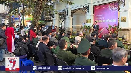 Khai mạc chuỗi sự kiện kỷ niệm 50 năm Điện Biên Phủ trên không