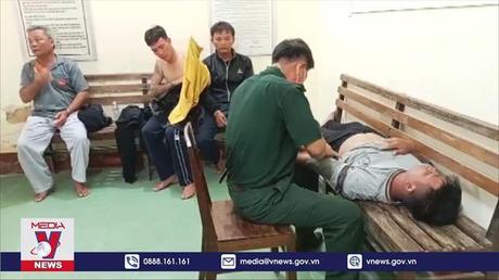 Bình Thuận tiếp nhận, bàn giao 4 ngư dân bị nạn trên biển
