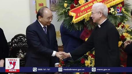 Chủ tịch nước Nguyễn Xuân Phúc chúc mừng Giáng sinh 