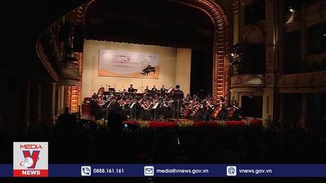 Phát triển công nghiệp văn hóa trong giai đoạn mới