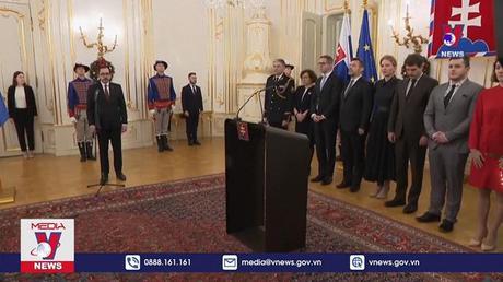 Chính phủ Slovakia bị bãi nhiệm