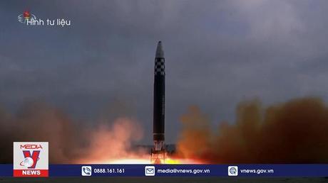 Triều Tiên phóng tên lửa